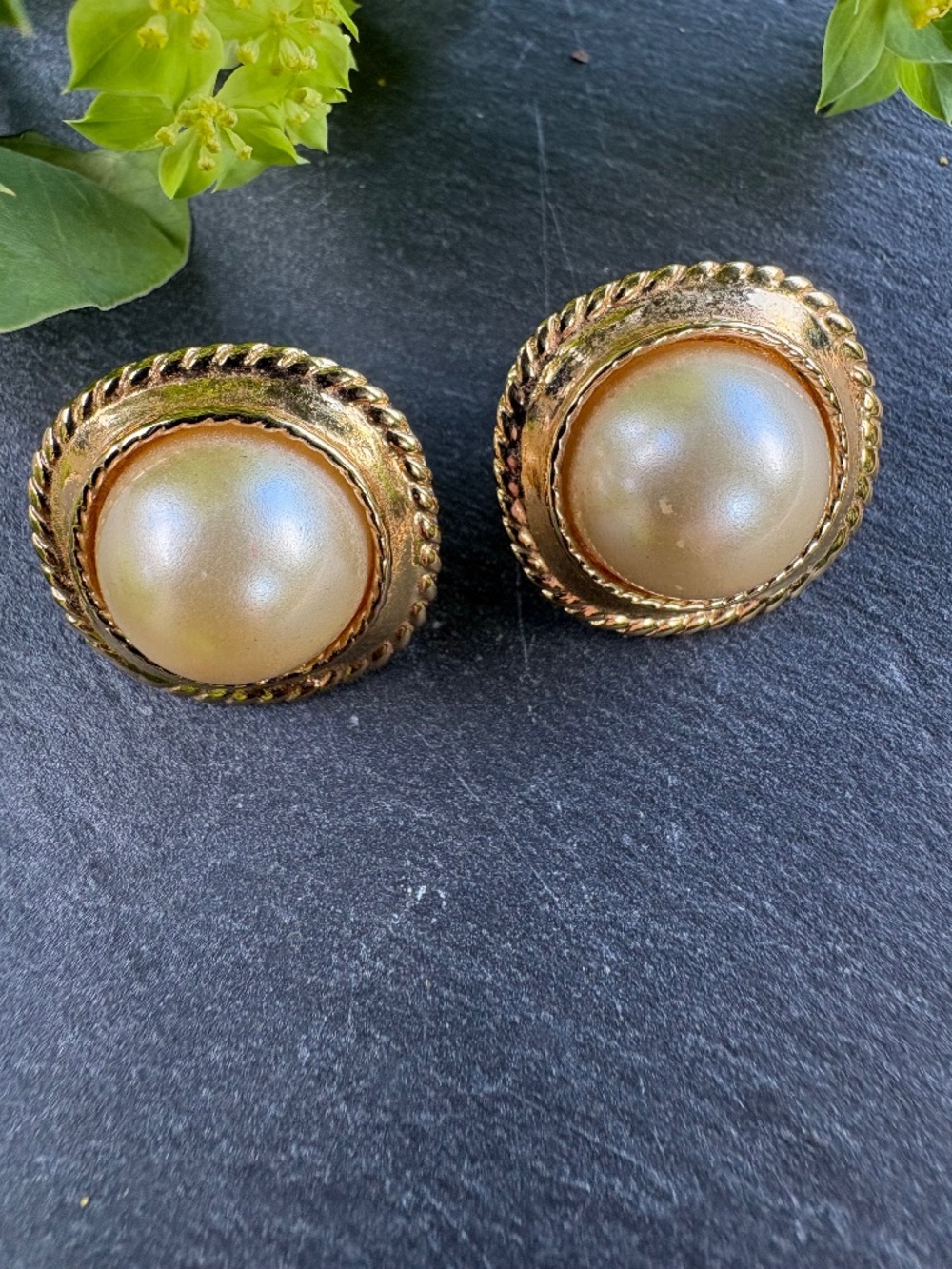 Vintage Kenneth Jay Lane KJL Faux Mabe Pearl Rope Stud Earrings Pierced w/Pouch